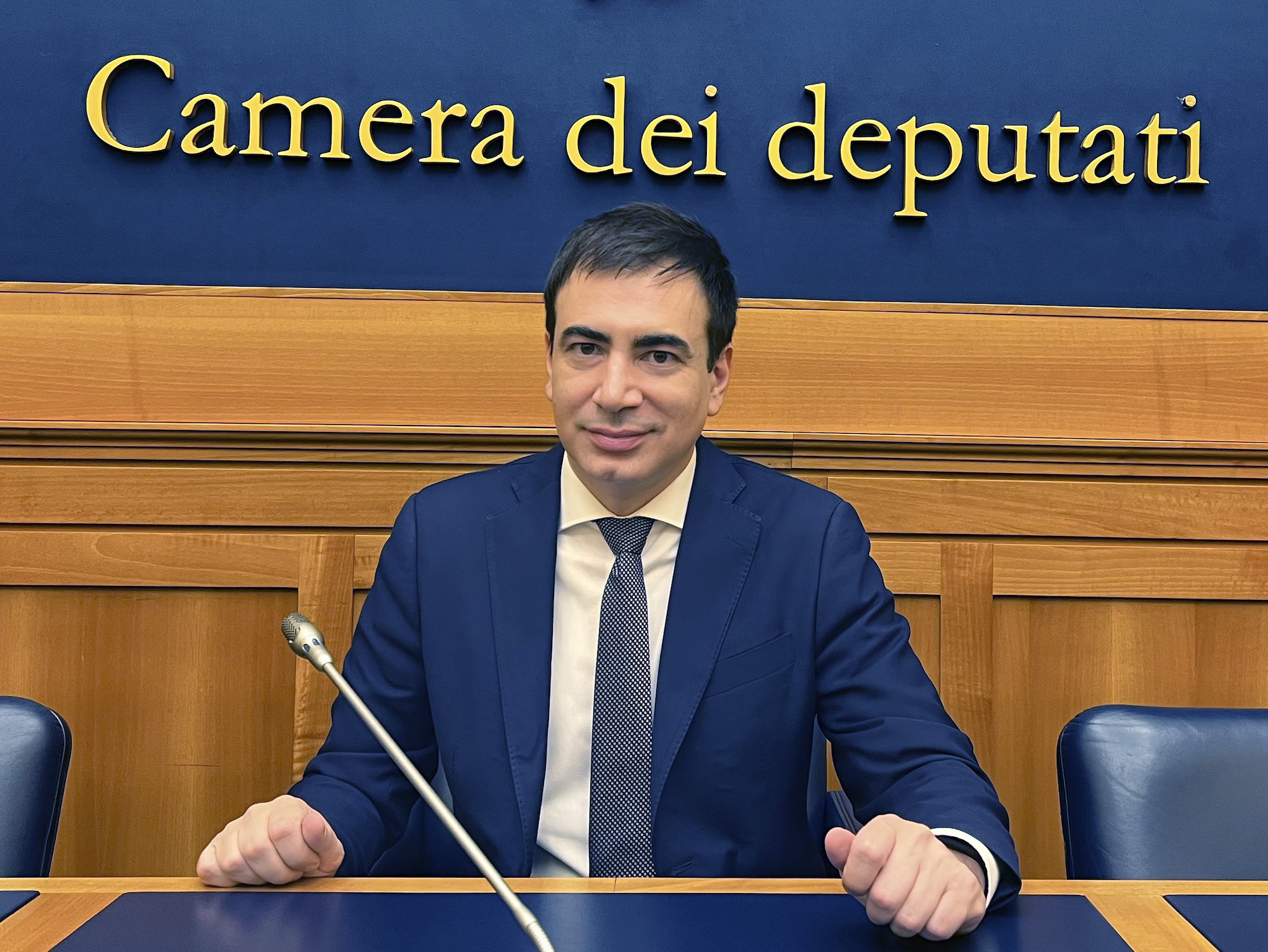 Di Sanzo: «in discussione mia proposta per l’assistenza sanitaria per italiani all’estero»